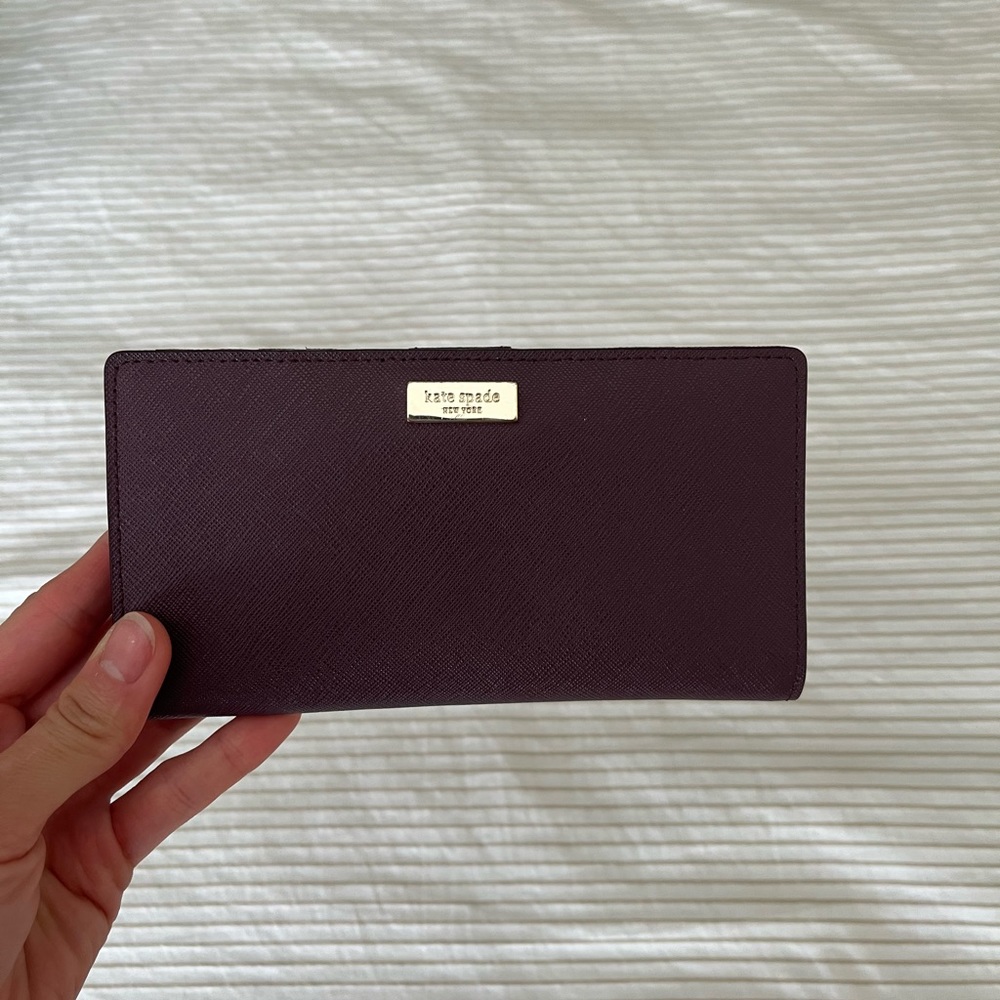 Kate Spade bifold wallet